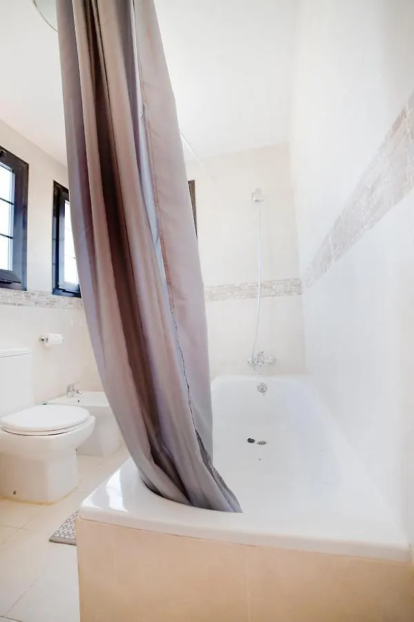 Villa El Roque Коральео